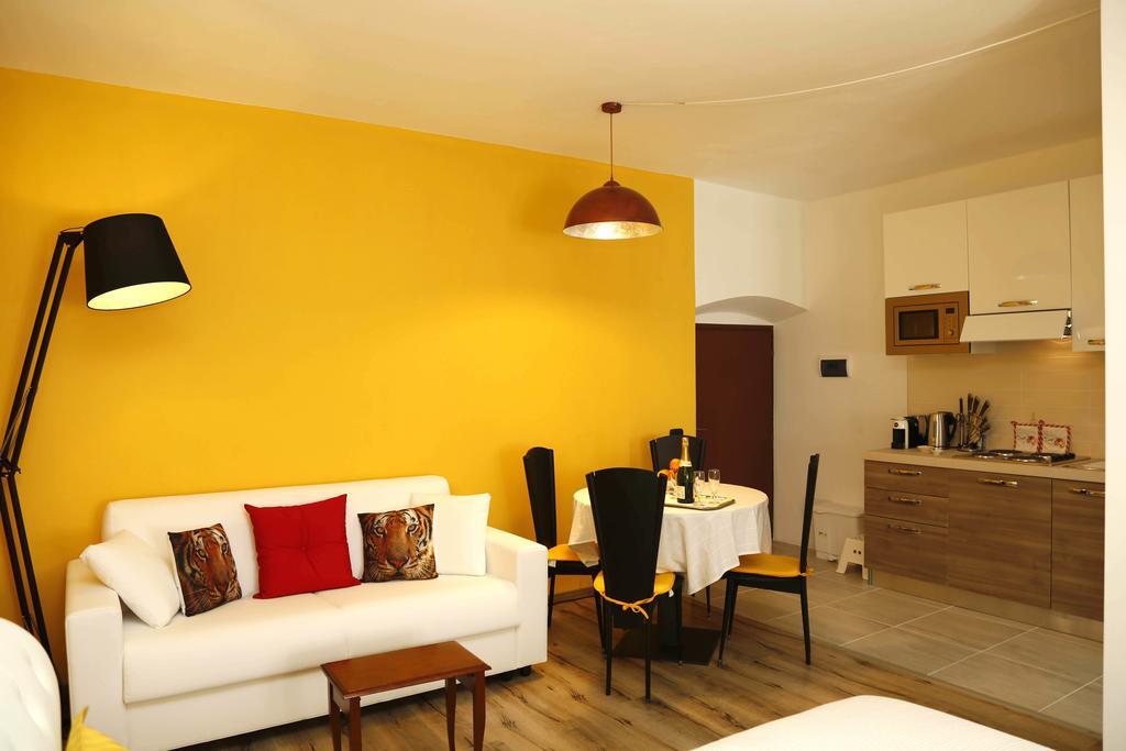 Residence Sugrac Valpicetto ภายนอก รูปภาพ
