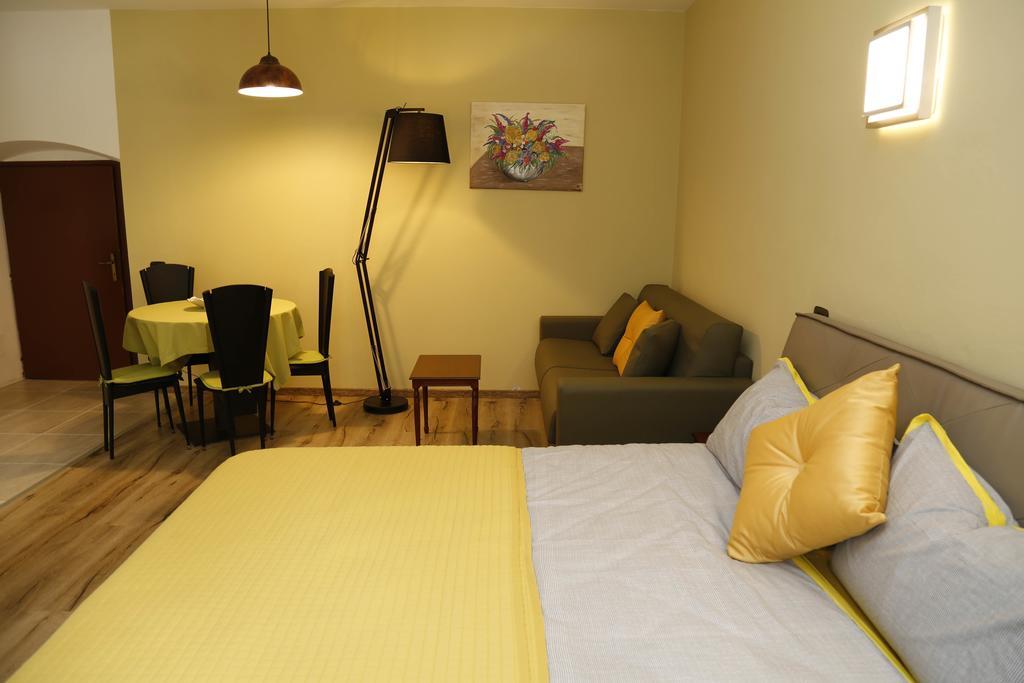 Residence Sugrac Valpicetto ภายนอก รูปภาพ